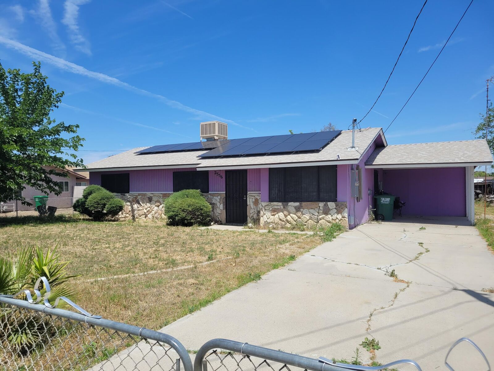Property Photo:  2556 Sherman Avenue  CA 93212 