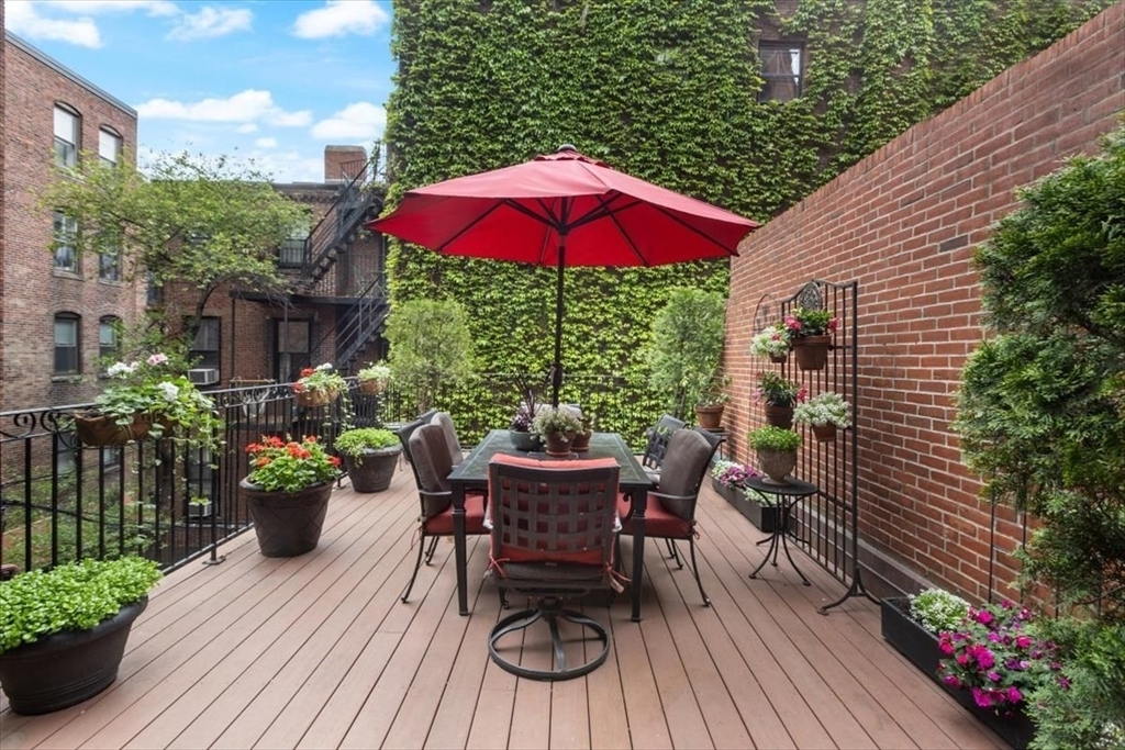 Property Photo: 3 Myrtle St 2 MA 02114