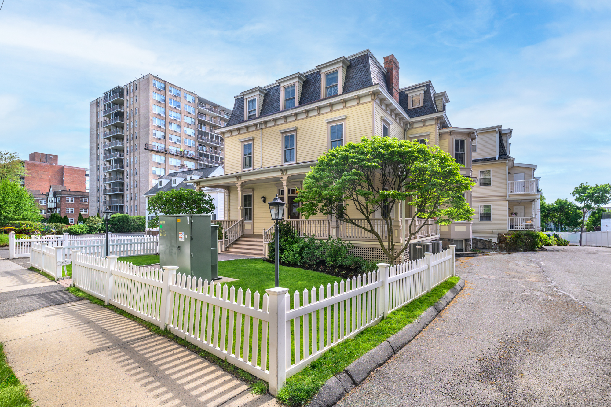 Property Photo: 49 Glenbrook Road Apt 204 CT 06902