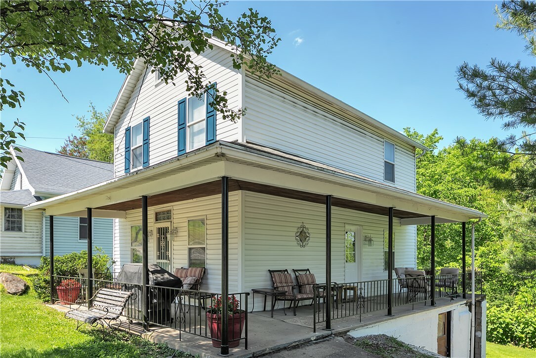 Property Photo: 1403 Hancock Avenue PA 15613