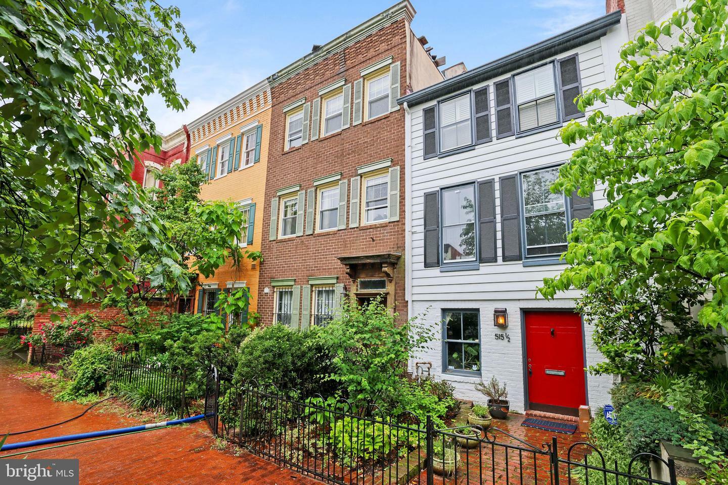 Property Photo: 517 6th Street SE 2 DC 20003