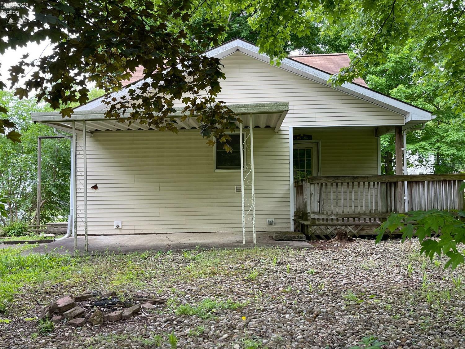 Property Photo:  1826 Wenz Road Road  OH 44889 