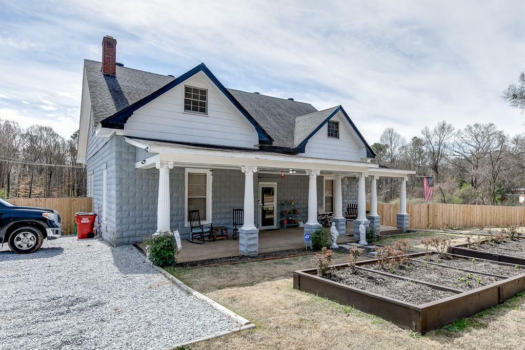 Property Photo: 2579 Highway 124 West GA 30549