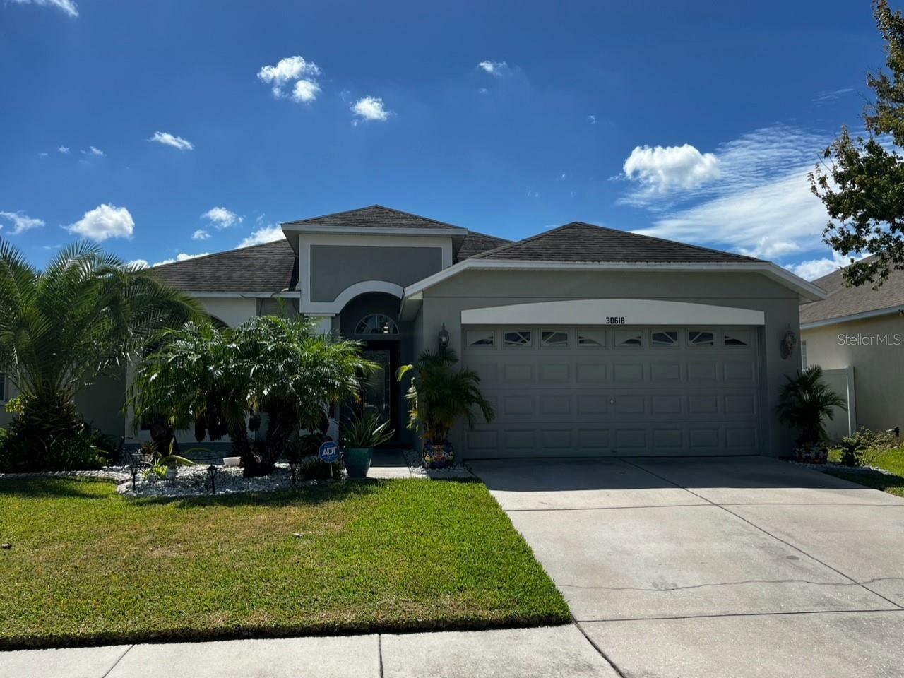 Property Photo:  30618 Palmerston Place  FL 33545 