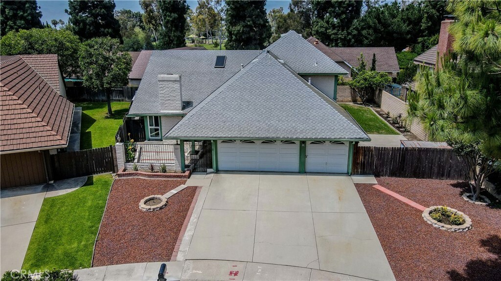 Property Photo:  2226 Meadow Lane  CA 92831 