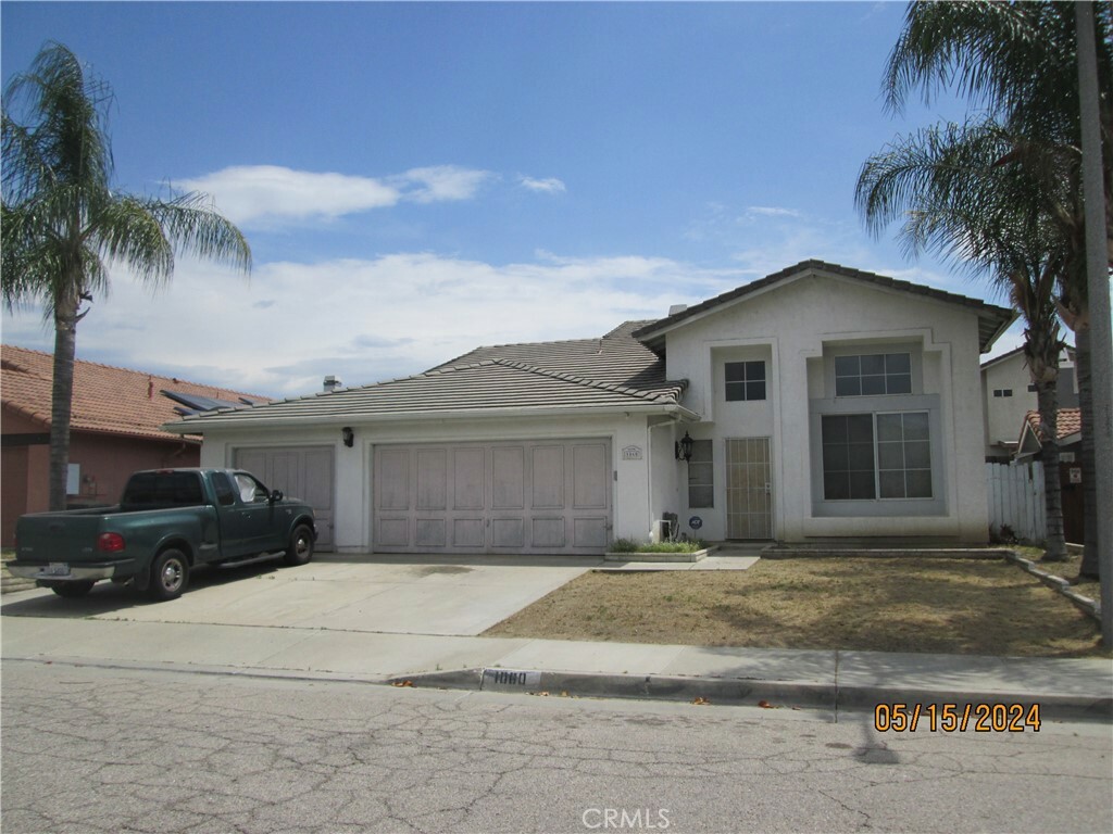 Property Photo:  1060 Luna Way  CA 92583 