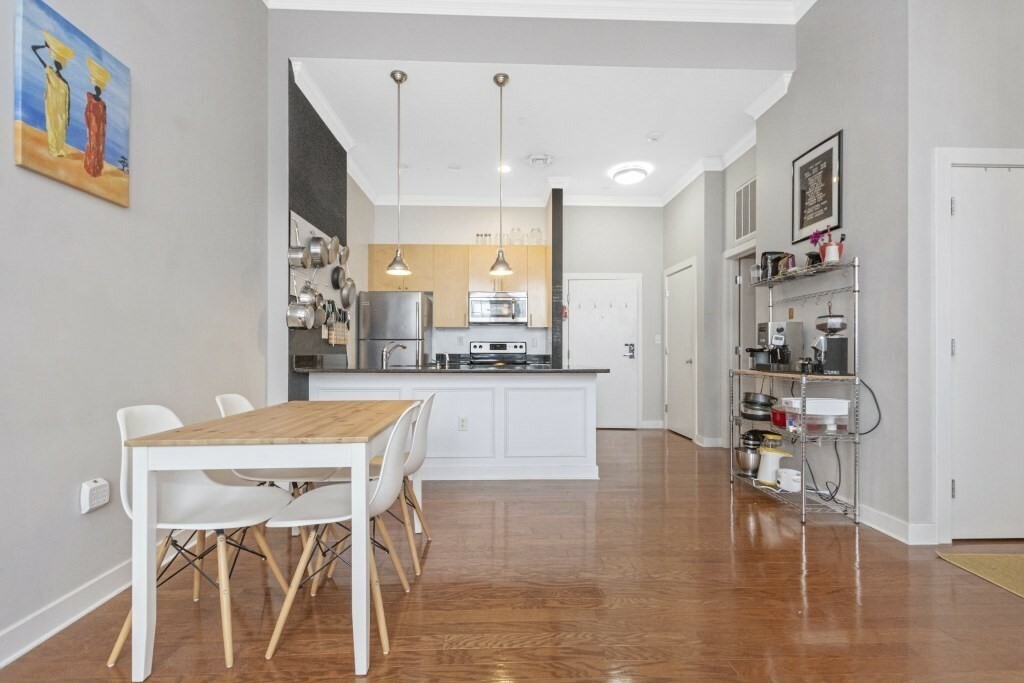 Property Photo:  72 Ashland St 302  MA 02148 