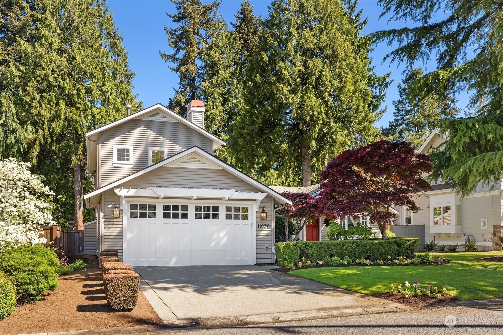 Property Photo:  11030 SE 30th Street  WA 98004 