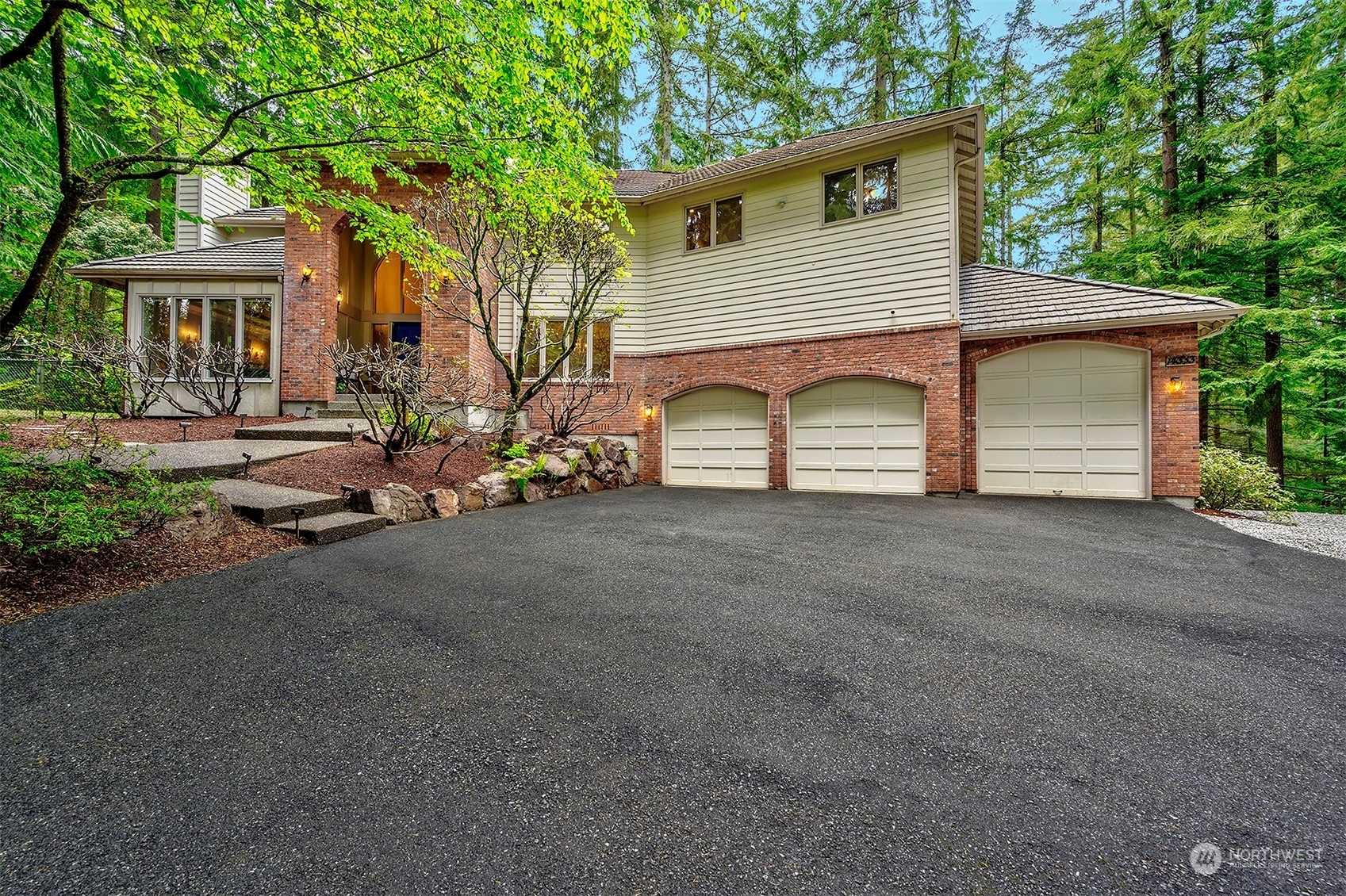 Property Photo: 14333 178th Lane NE WA 98072