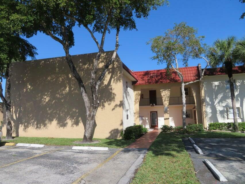 Property Photo:  163 Lake Carol Drive  FL 33411 