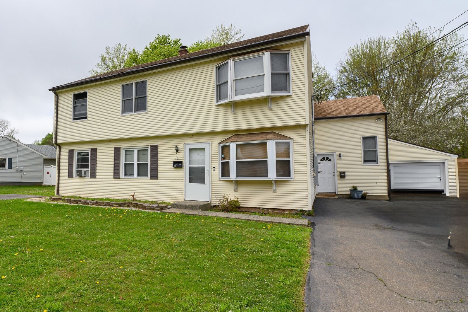 Property Photo: 70 Willow Road CT 06512