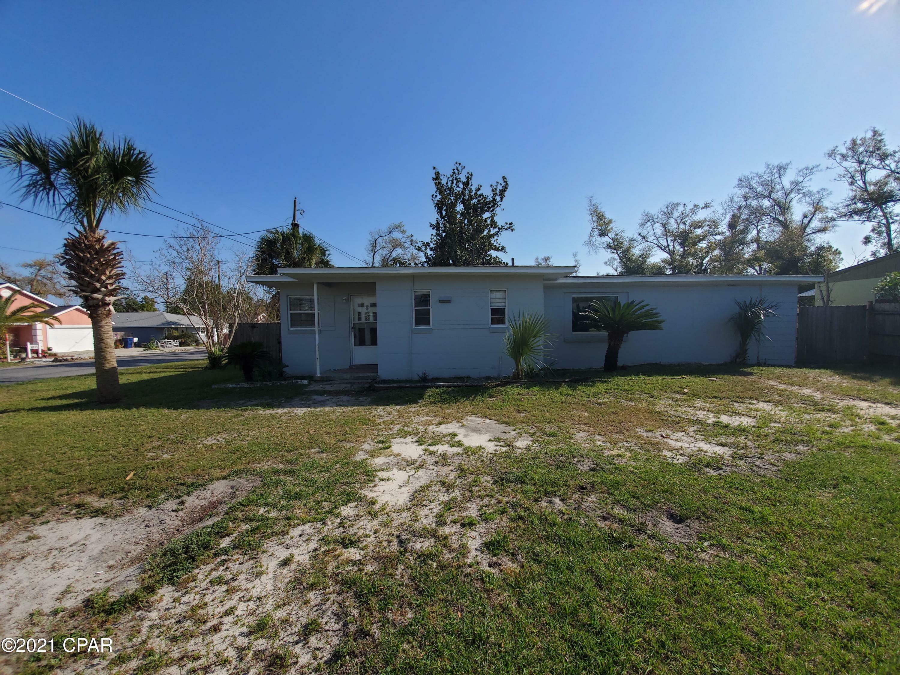 Property Photo:  2701 W 14th Street  FL 32401 