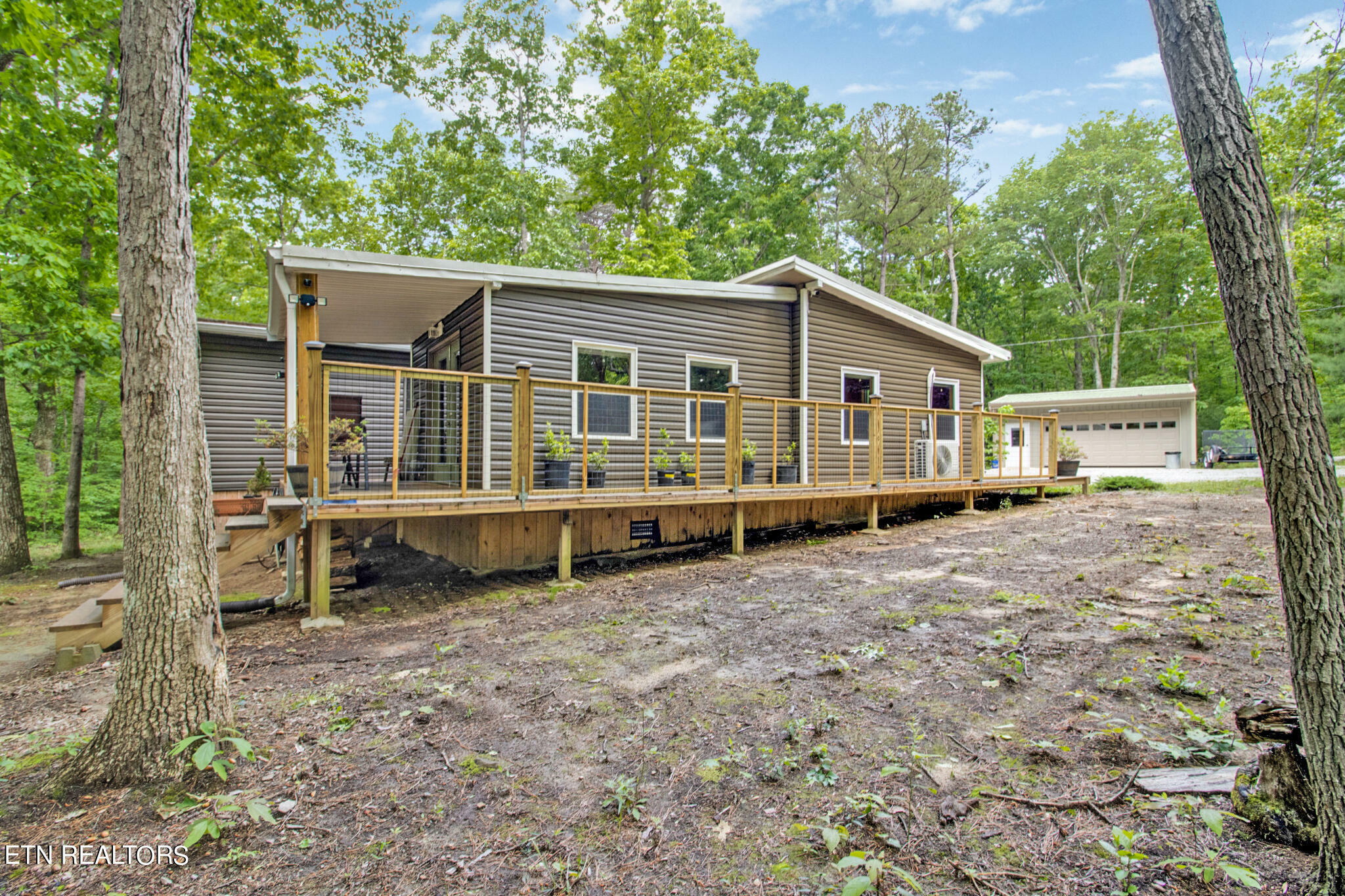 Property Photo:  81 Lou Rd  TN 37367 