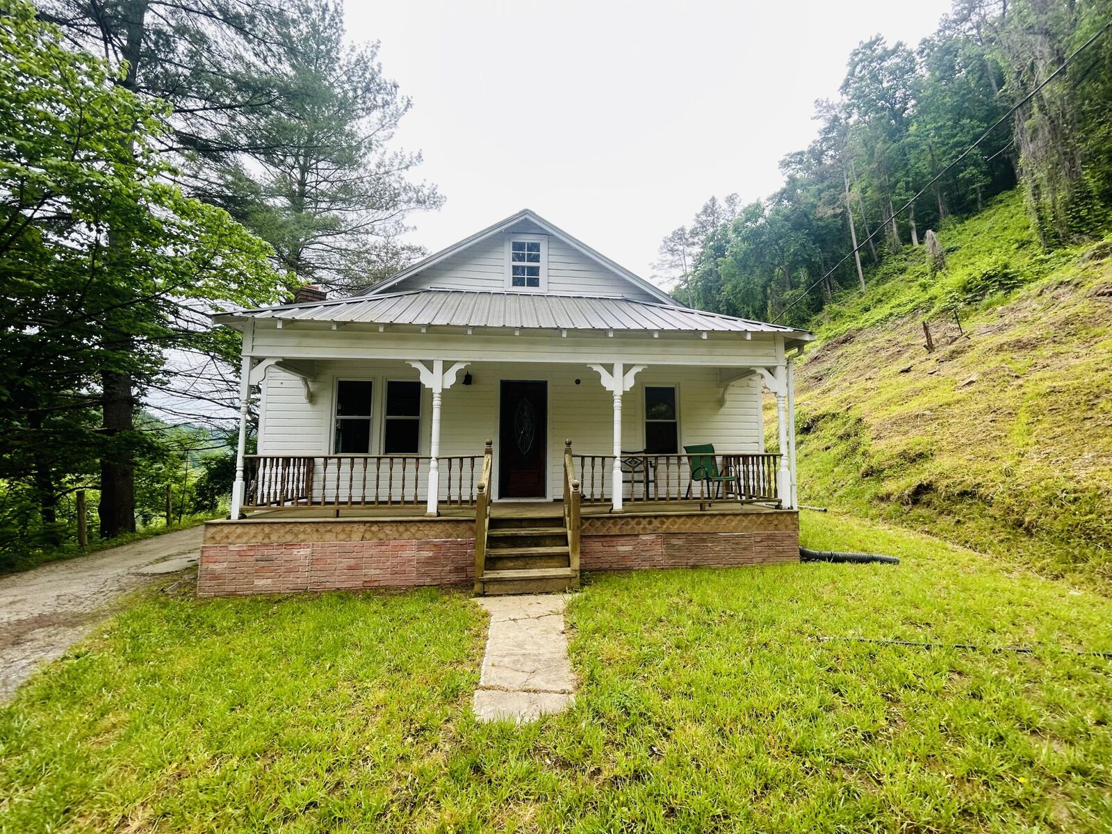 Property Photo: 79 Hwy 1482 KY 40972