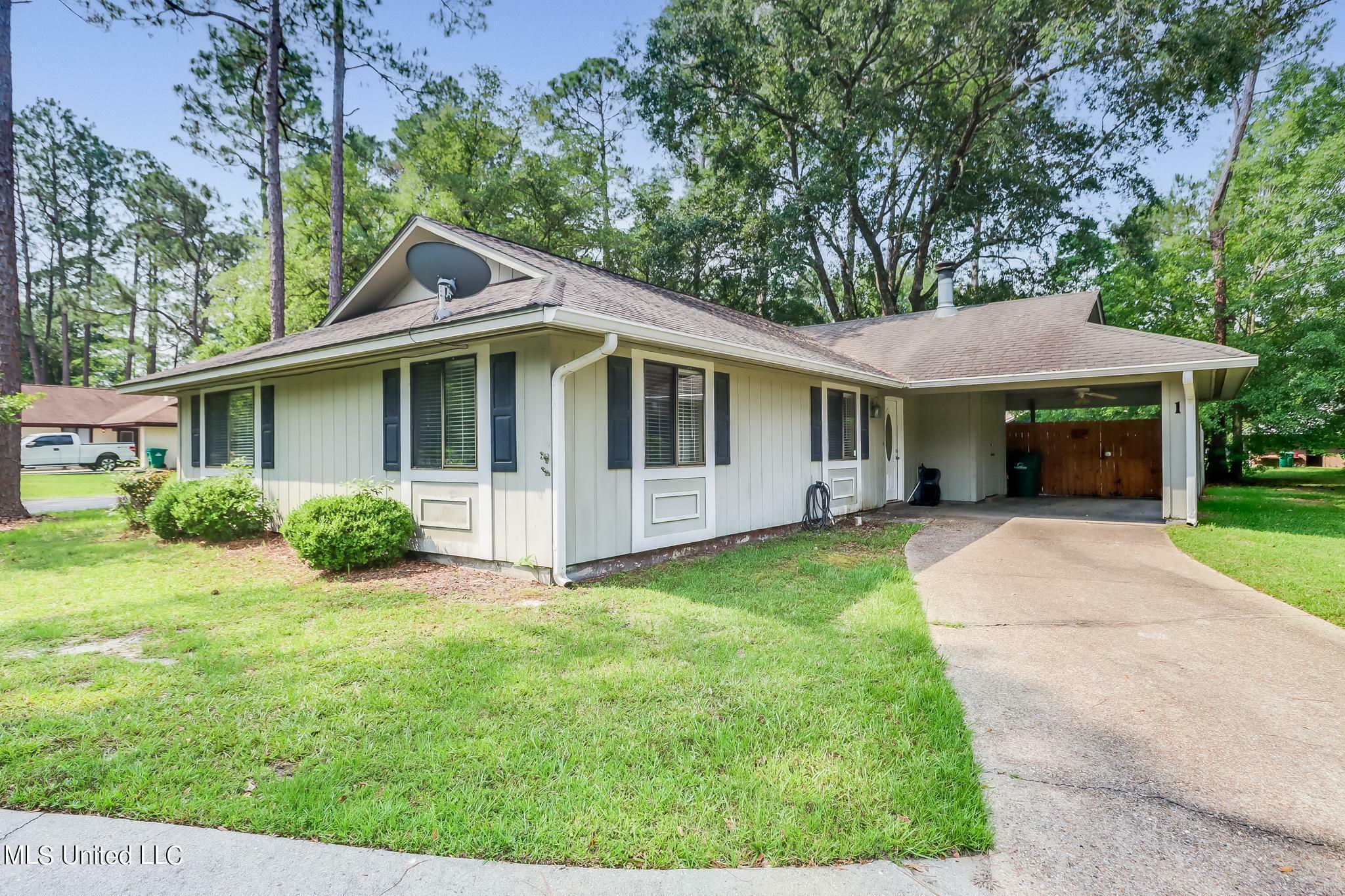 Property Photo:  1 Fox Trot  MS 39525 