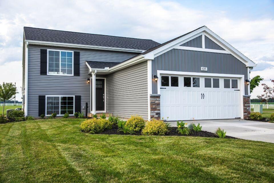 Property Photo: 610 Manorwood Circle MI 49022
