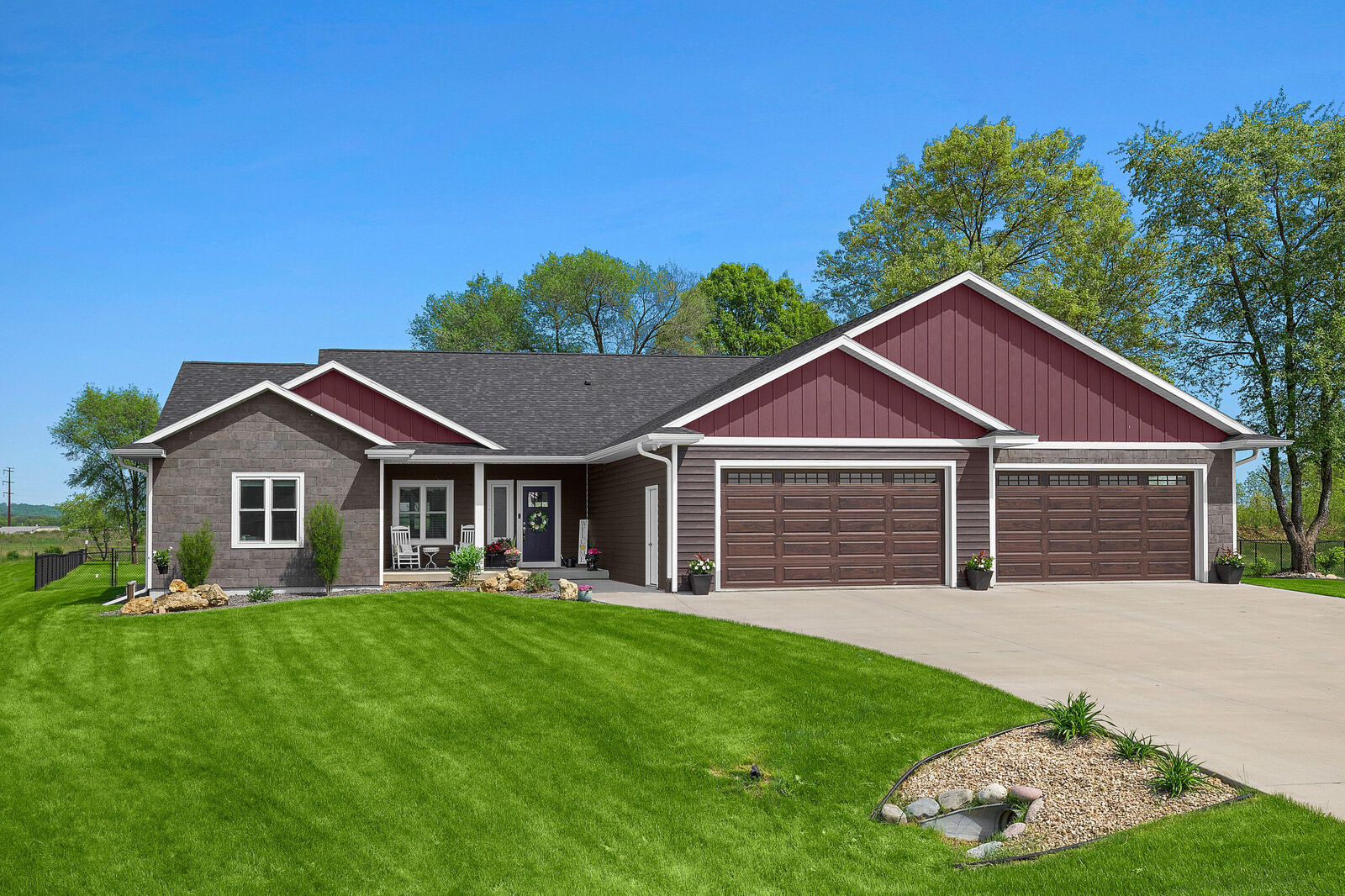 Property Photo:  N6784 Sand Prairie Ct  WI 54636 