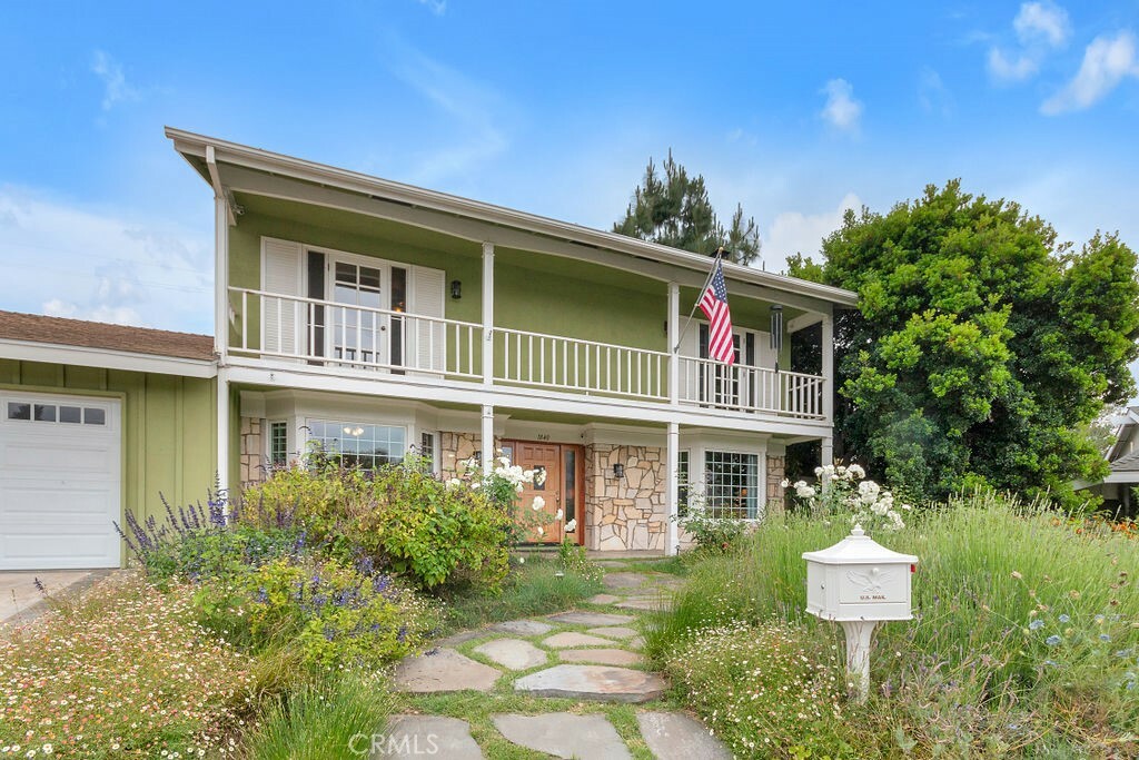 Property Photo:  1840 Smokewood Avenue  CA 92831 