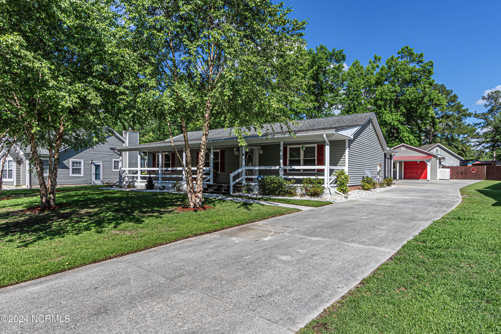 Property Photo: 115 Spring Drive NC 28540