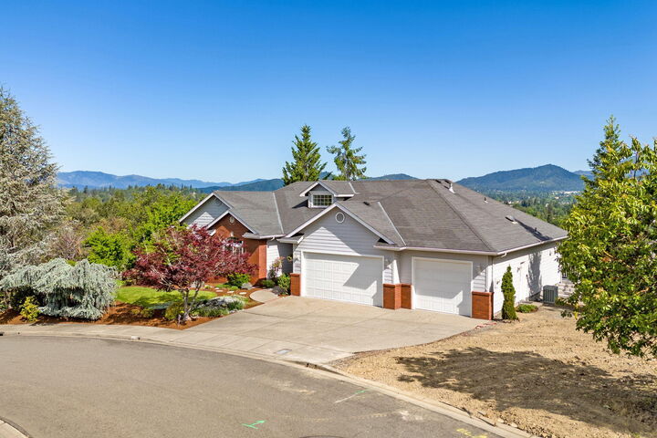 1532 Panoramic Loop  Grants Pass OR 97527 photo