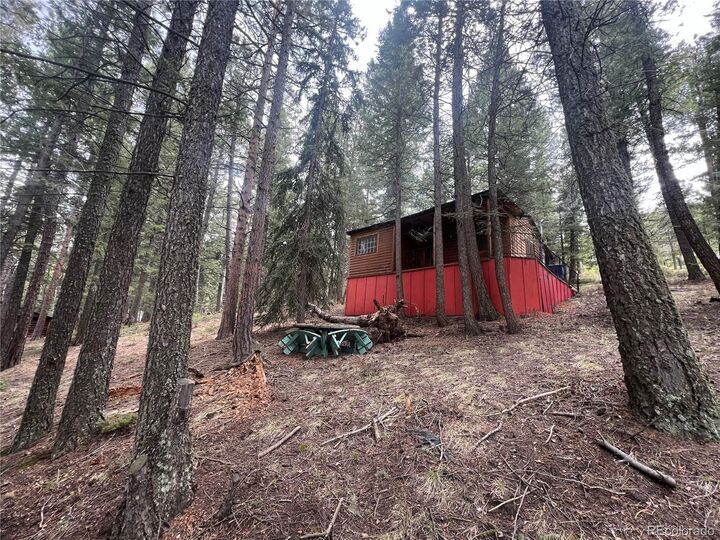 Property Photo:  5525 S Twin Spruce Drive  CO 80439 