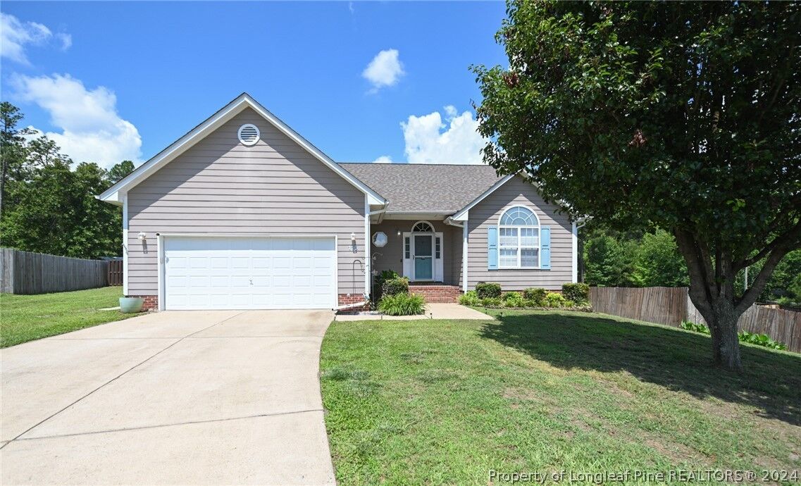 Property Photo:  115 Fallingleaf Drive  NC 28376 
