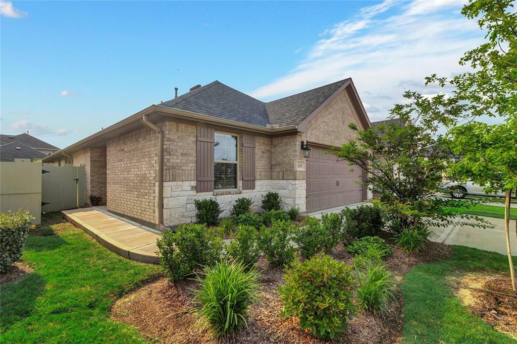 Property Photo: 16891 Pink Wintergreen Drive TX 77303