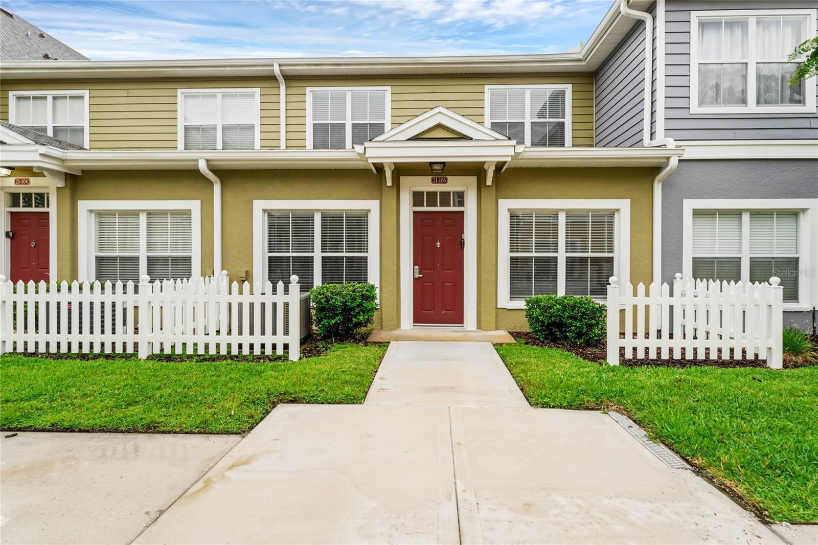 Property Photo:  4563 Yellowgold Road E 106  FL 34746 