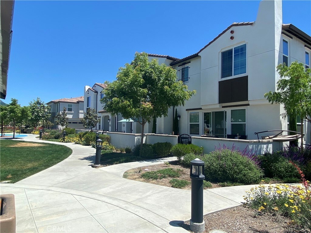 Property Photo:  30365 Town Square Drive  CA 92584 