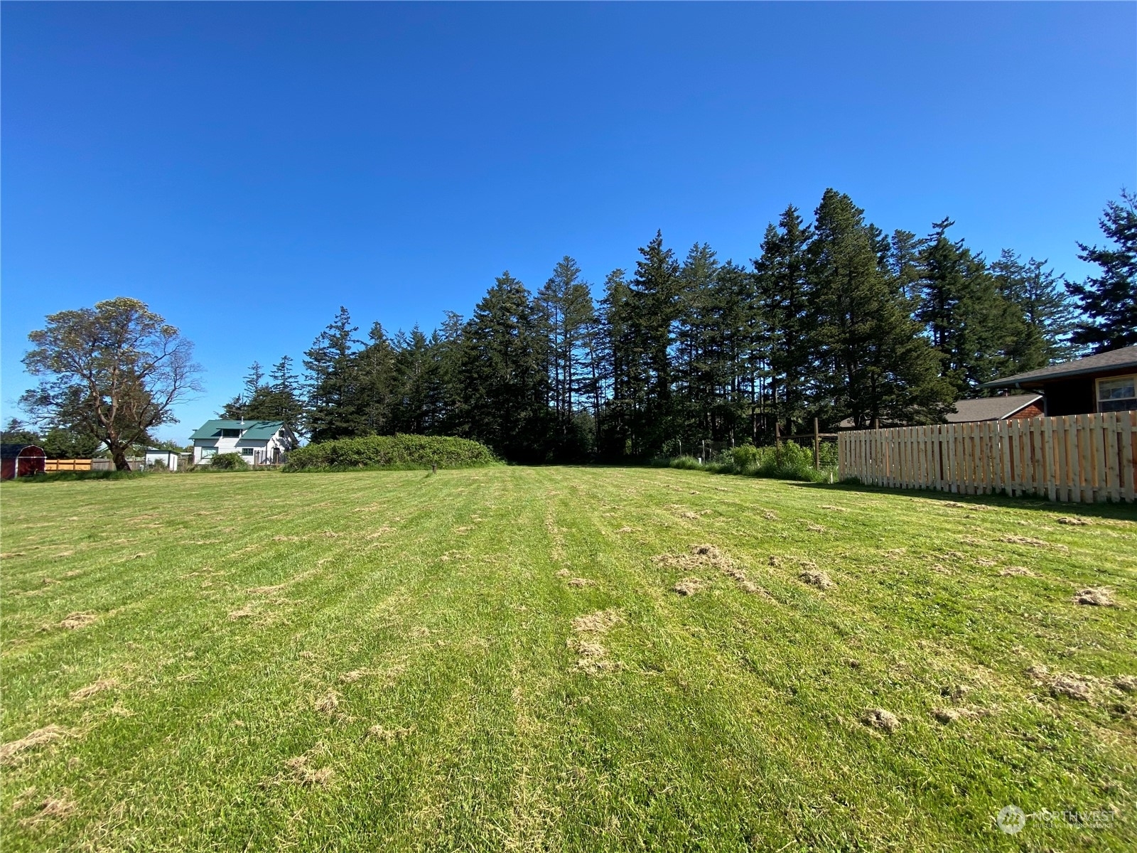 Property Photo: 2 Christmas Lane WA 98245