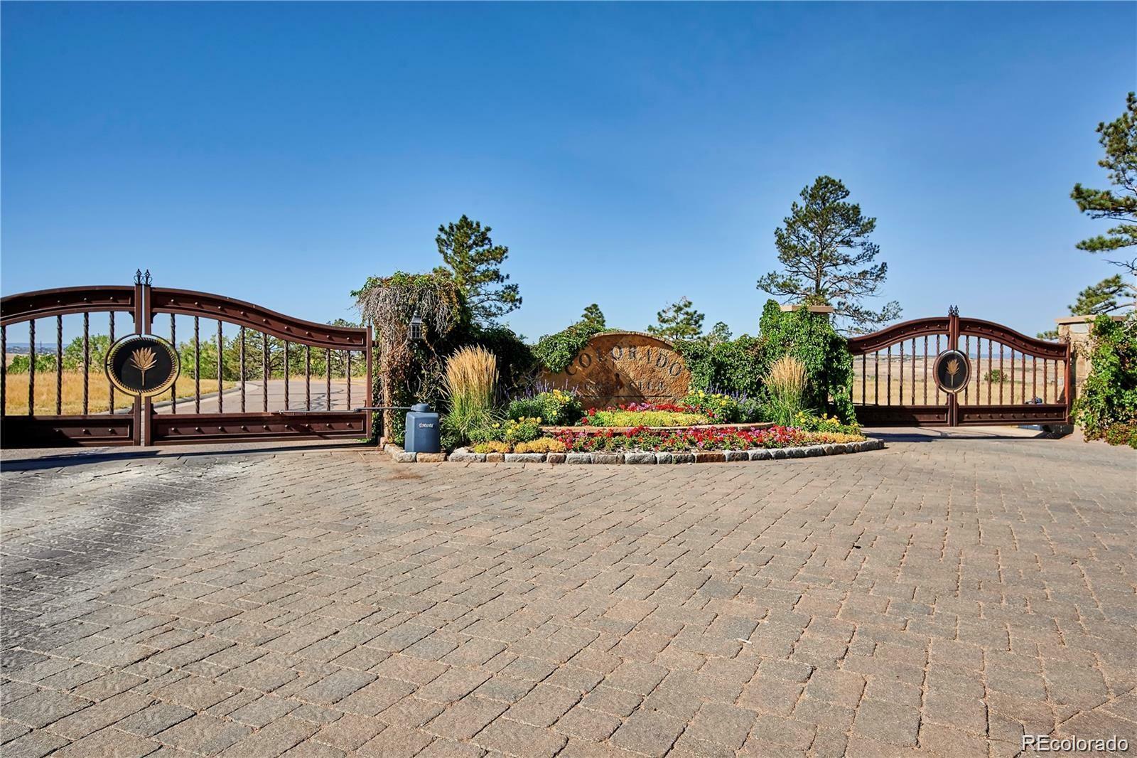 Property Photo: 8734 Catena Court CO 80134