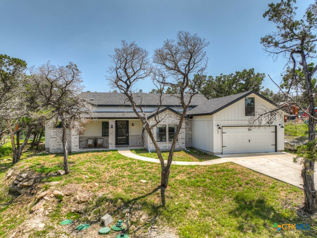 Property Photo:  384 Eagle Rock Road  TX 78070 