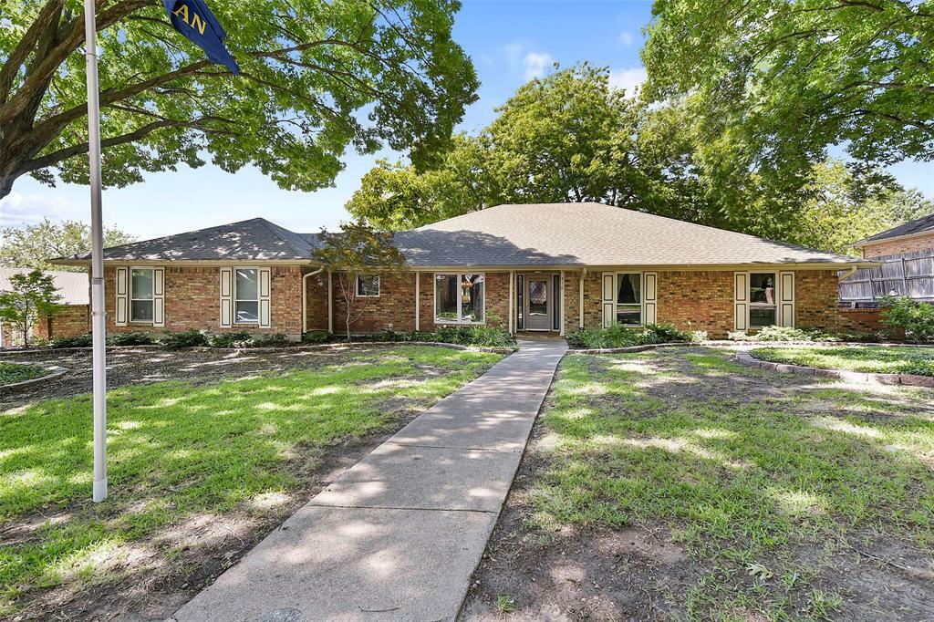 Property Photo:  516 Shoreview Drive  TX 75087 