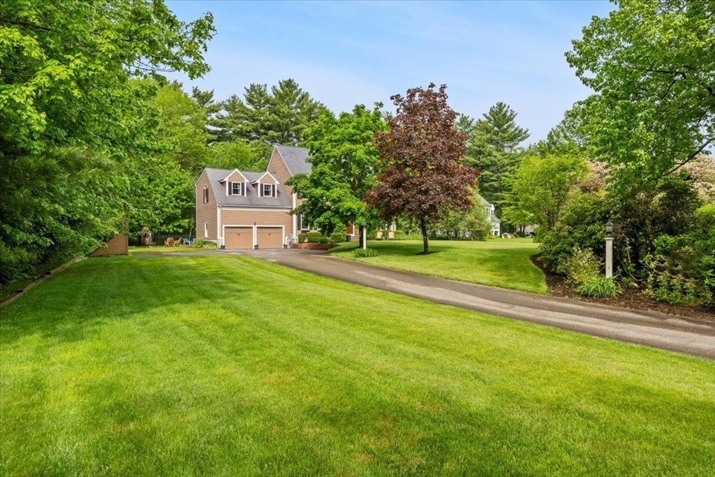 Property Photo:  37 Oriole Rd  MA 02052 