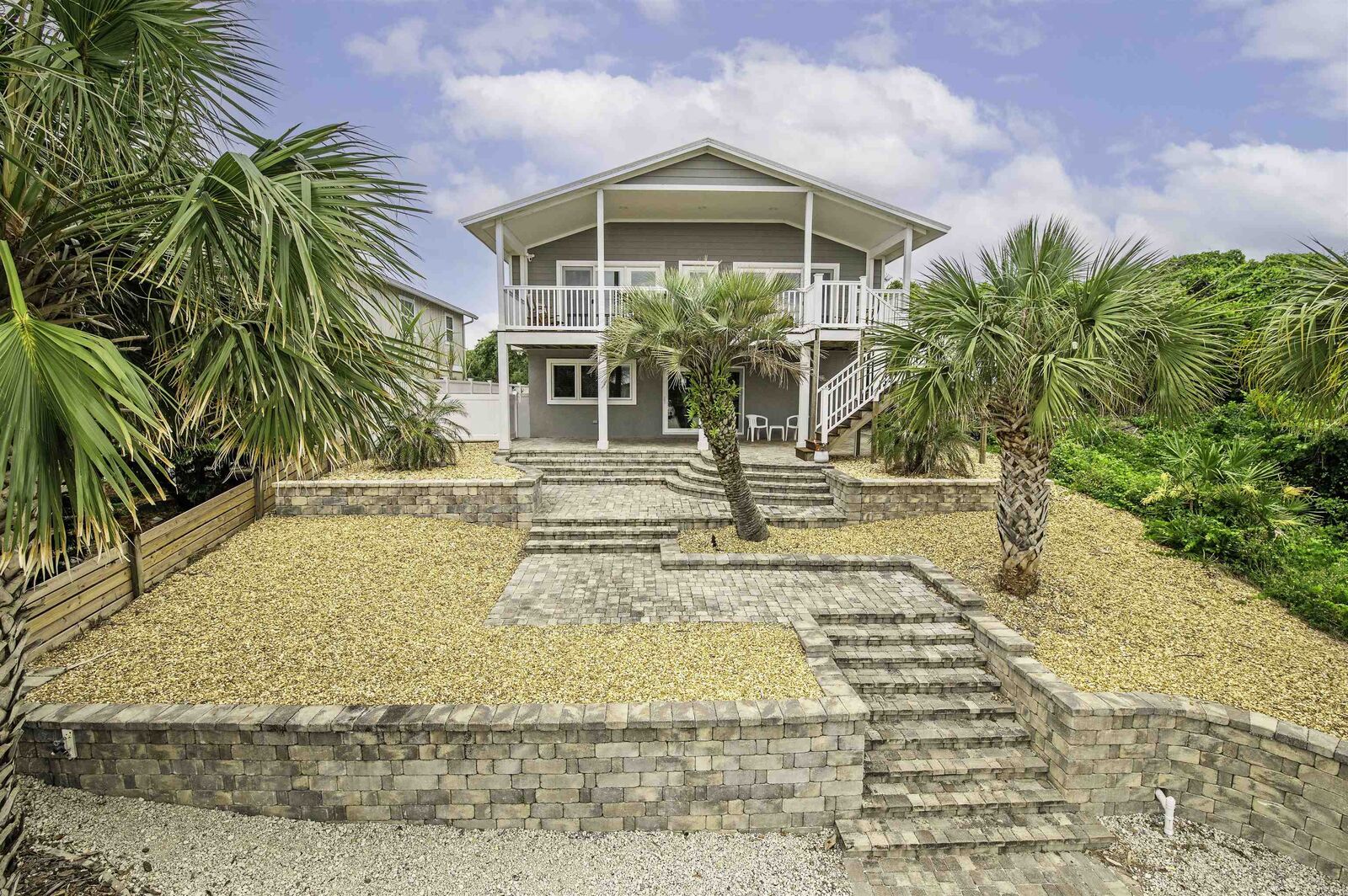 Property Photo: 5443 Pelican Way FL 32080
