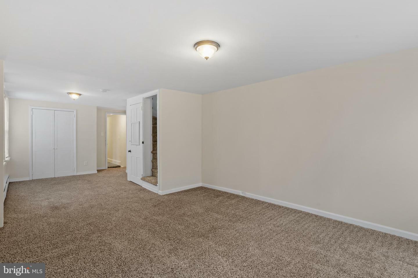 Property Photo:  312 York Street  NJ 08016 