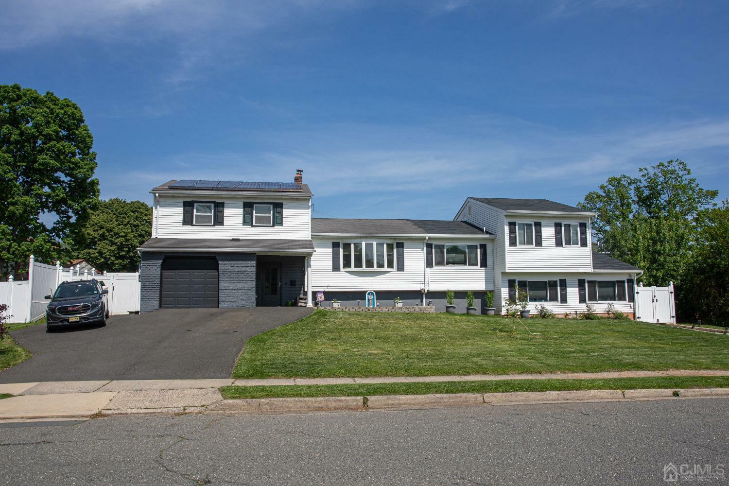 Property Photo:  38 Calliope Road  NJ 08872 