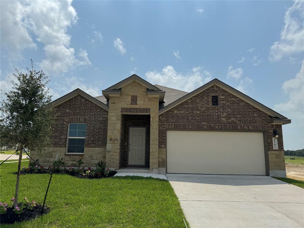 Property Photo: 1701 Grimes Drive TX 77833