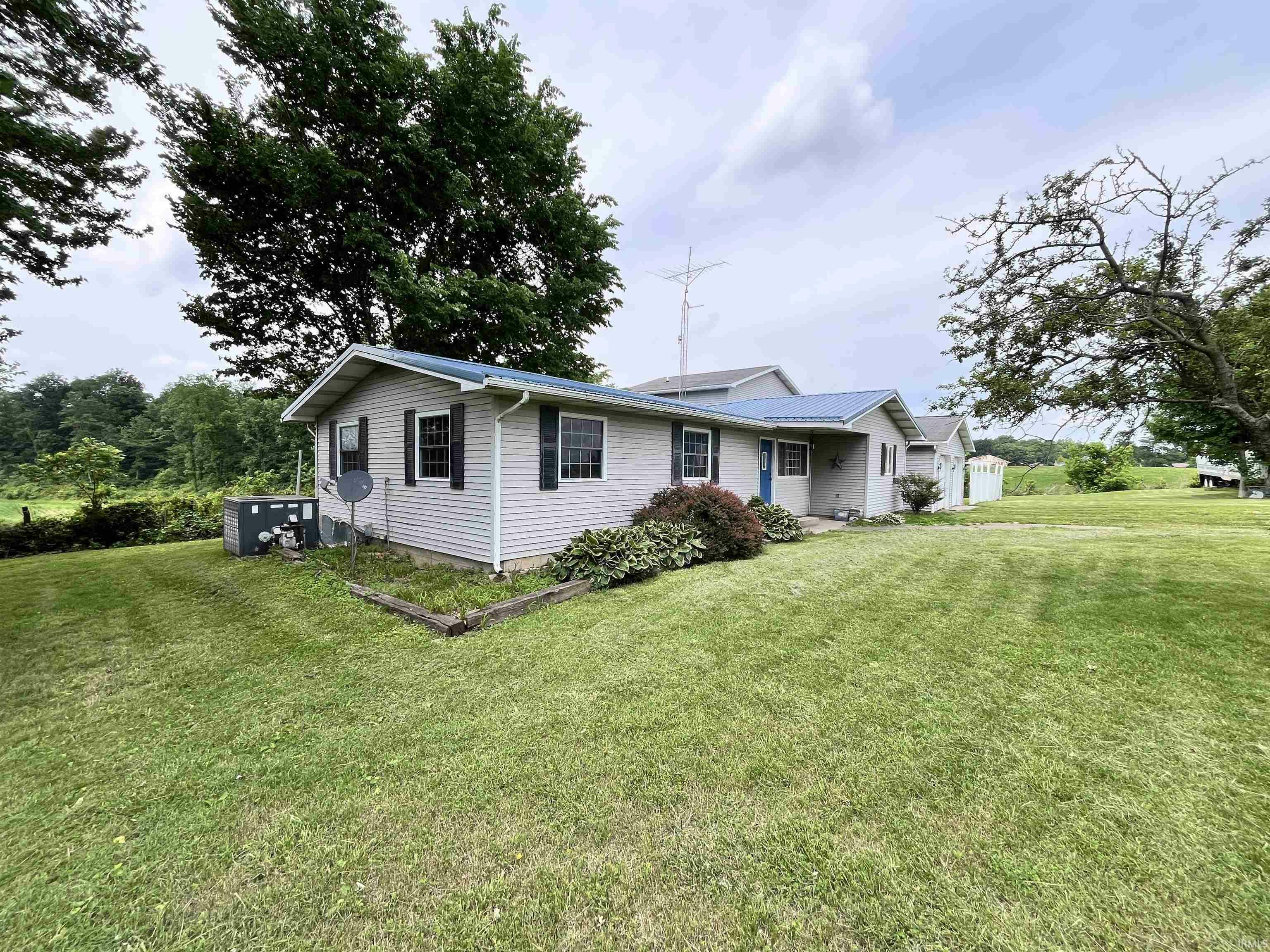 Property Photo:  3961 N Co Rd 575 E  IN 47567 