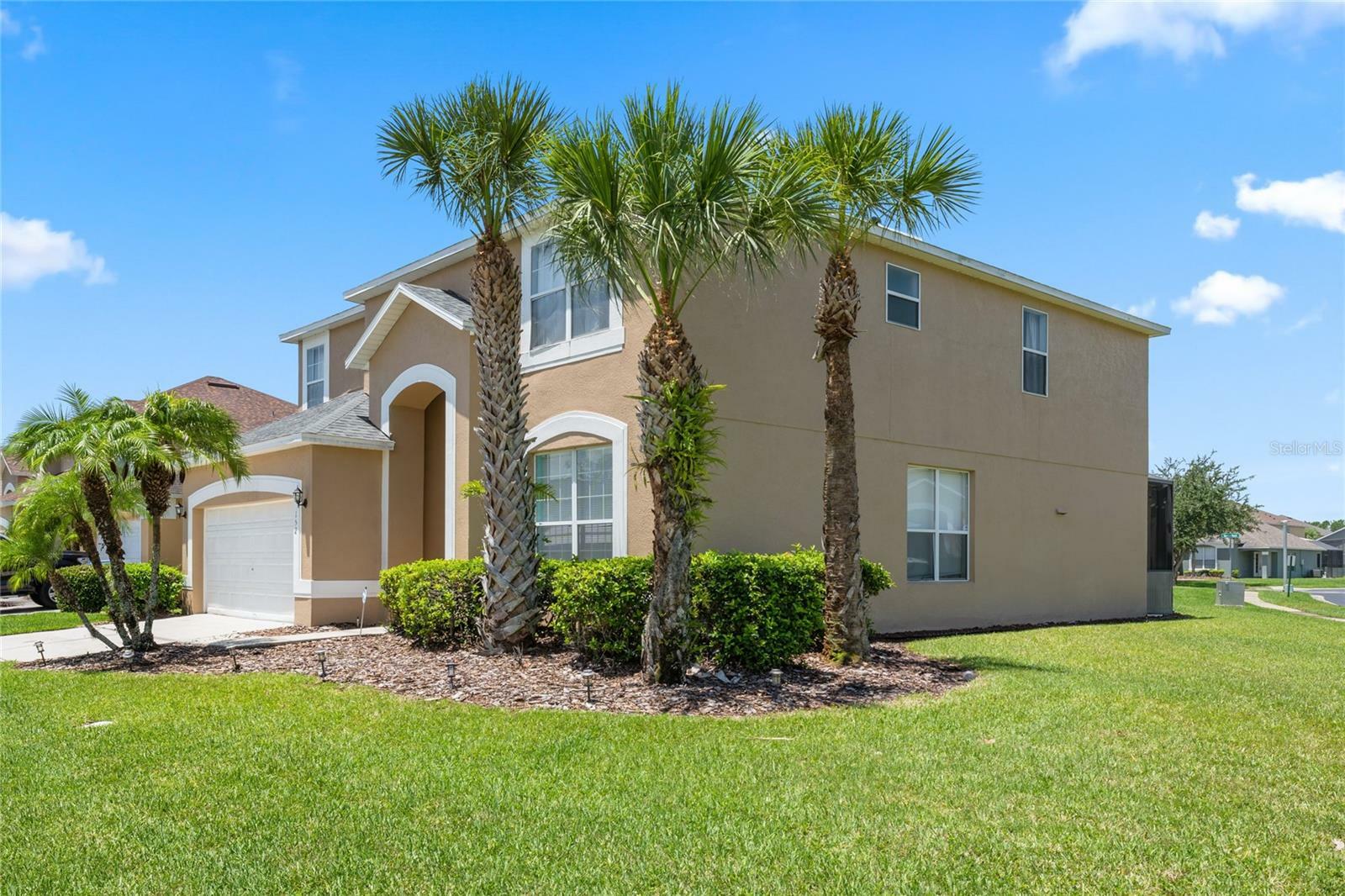 Property Photo:  152 Castaway Beach Way  FL 34746 