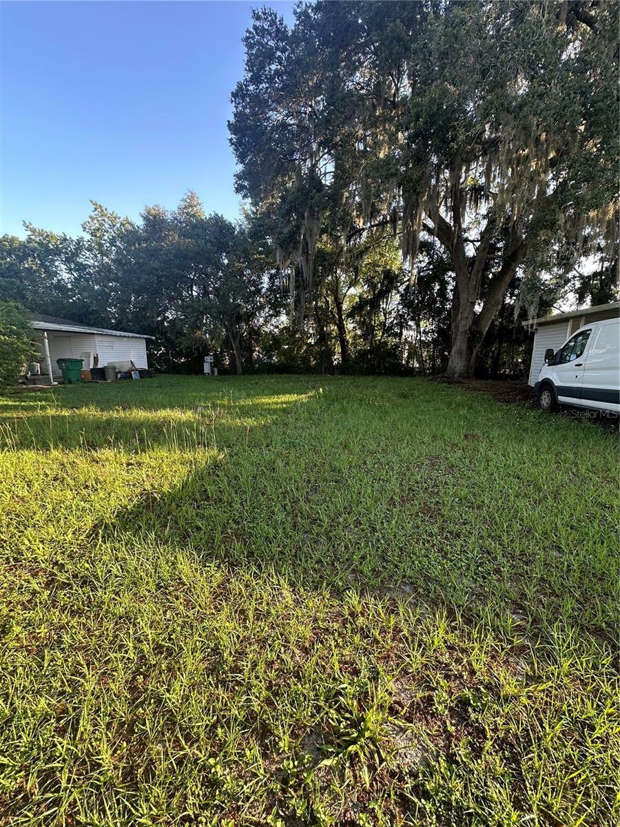 Property Photo:  Lawanda Loop  FL 33541 