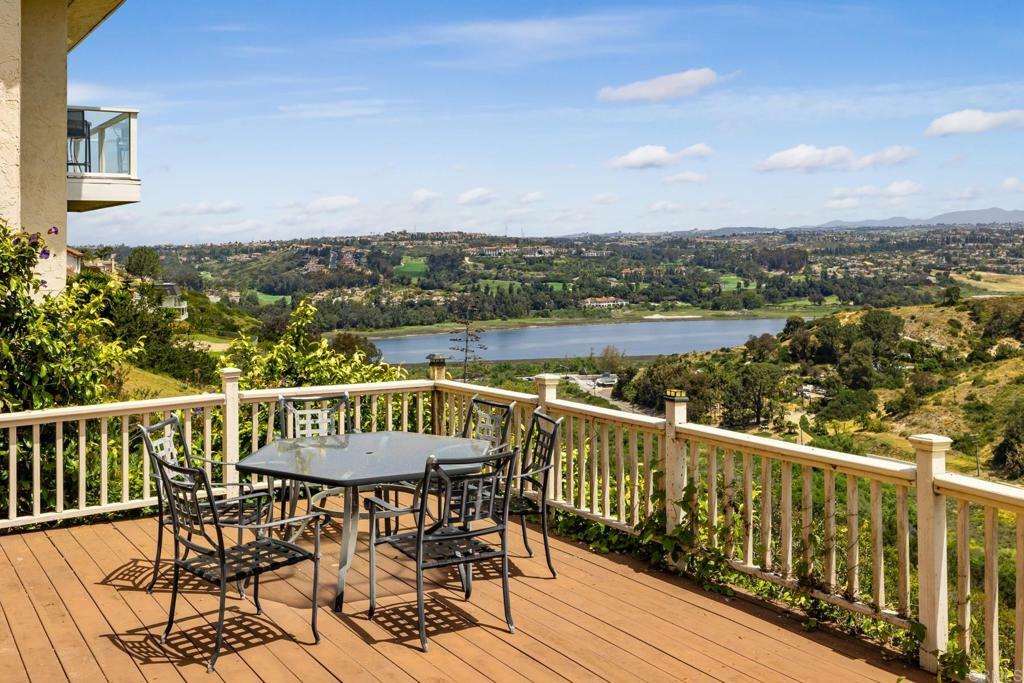 1719 Gascony Road  Encinitas CA 92024 photo