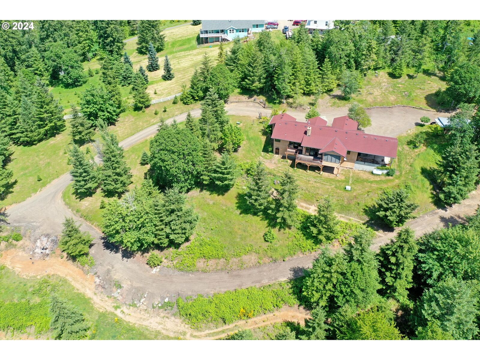 Property Photo: 2130 SW Stepien Rd OR 97119