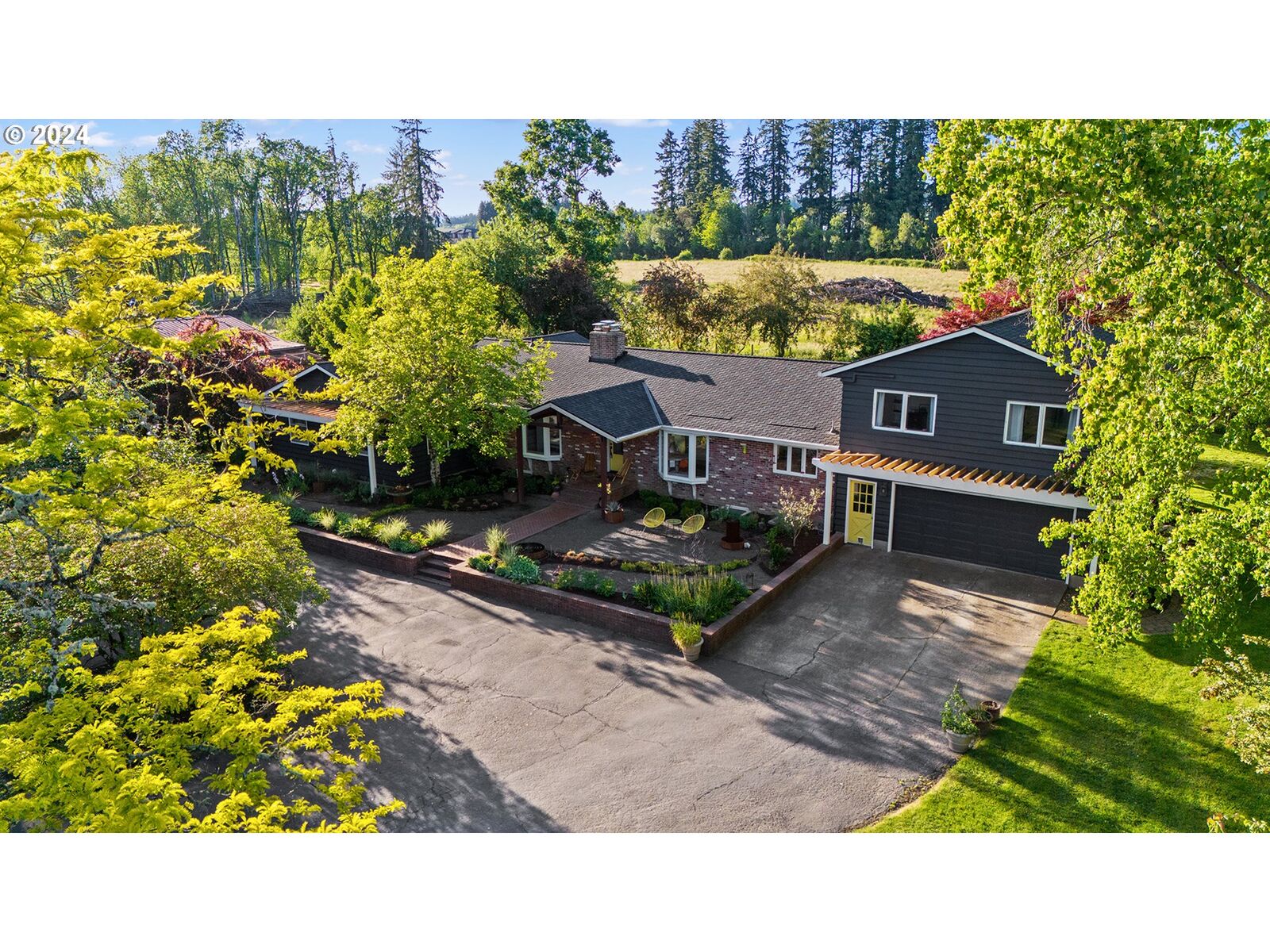 Property Photo:  23805 NW Dierdorff Rd  OR 97124 