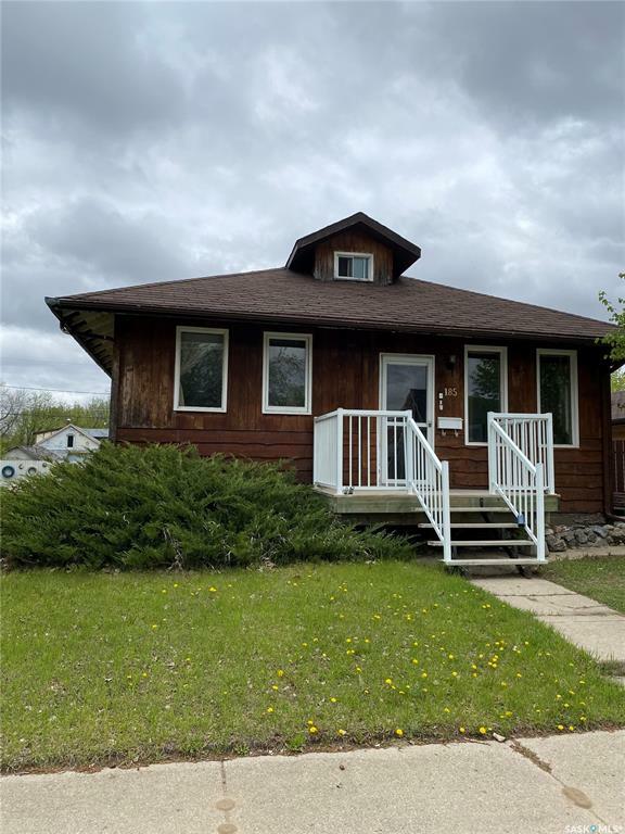 185 Roslyn Avenue  Yorkton SK S3N 1P2 photo