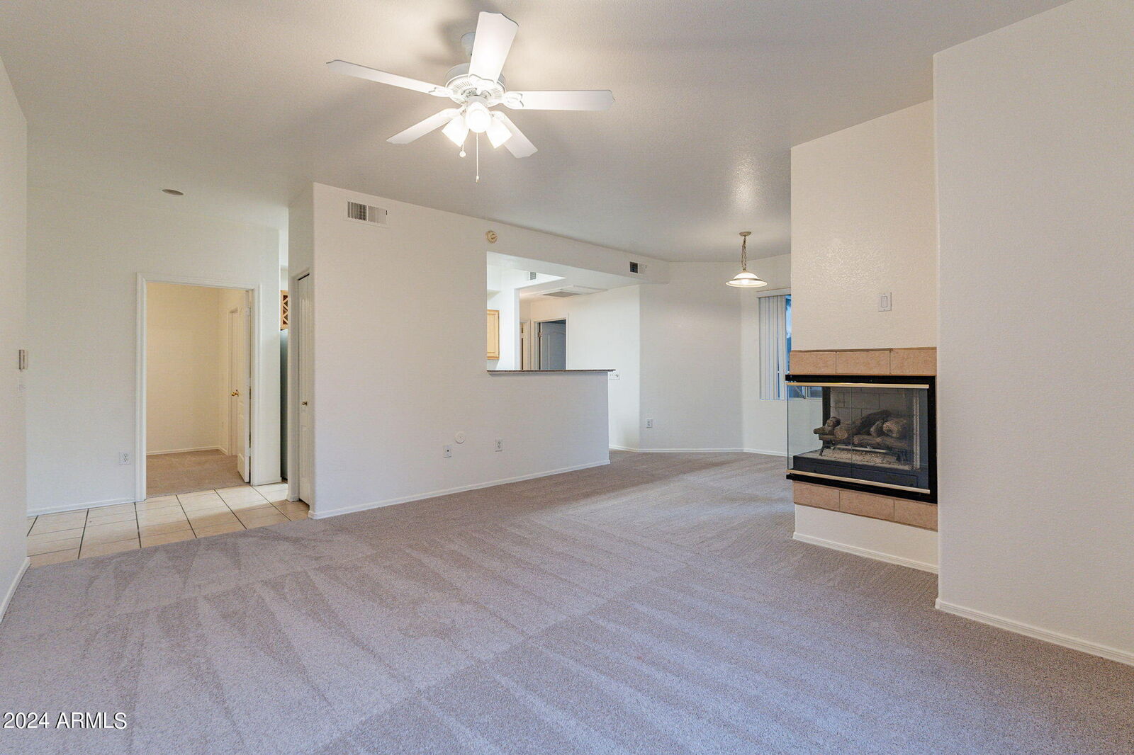 Property Photo: 2929 W Yorkshire Drive 1119 AZ 85027