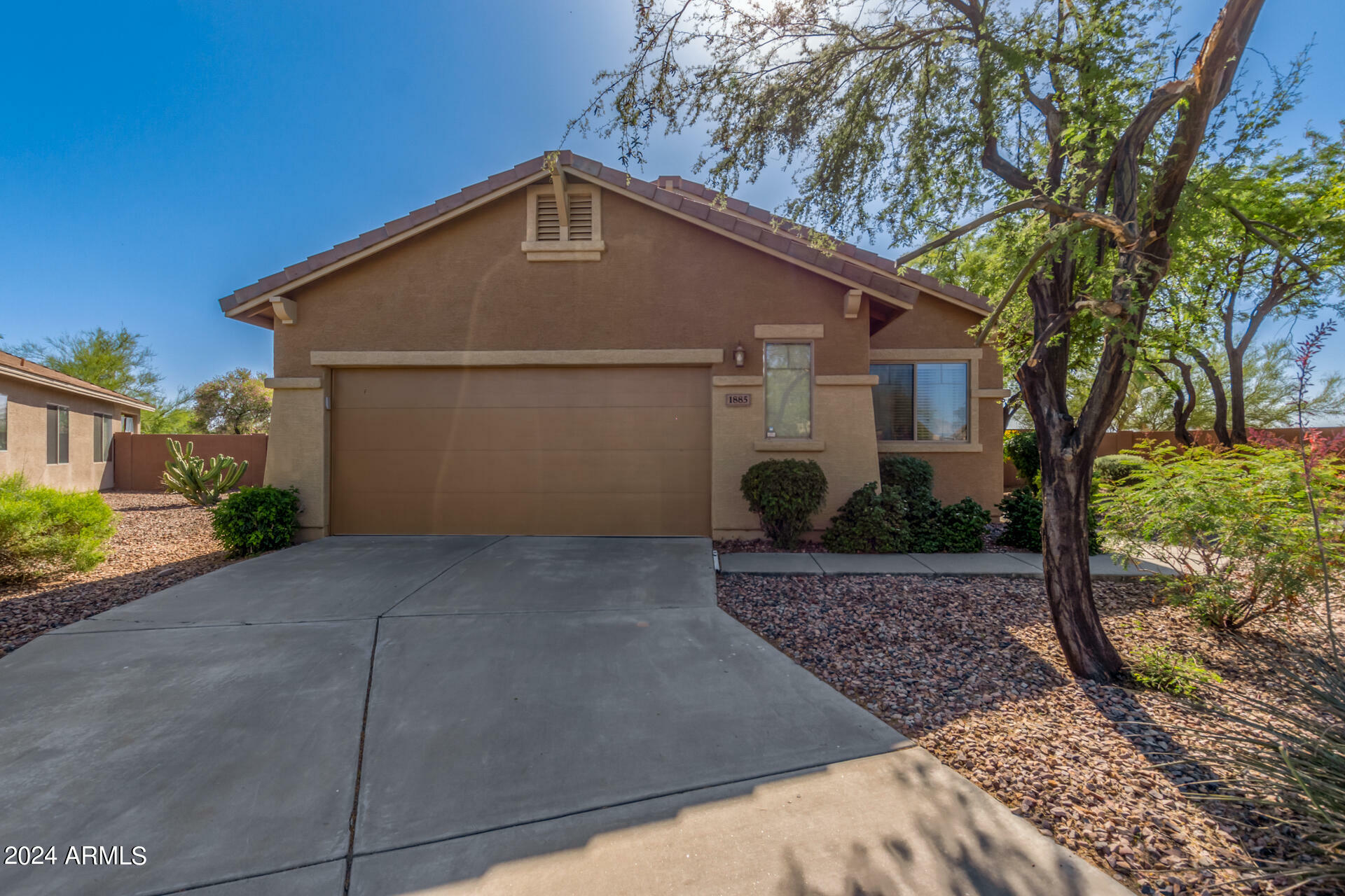 Property Photo:  1885 W Owens Way  AZ 85086 