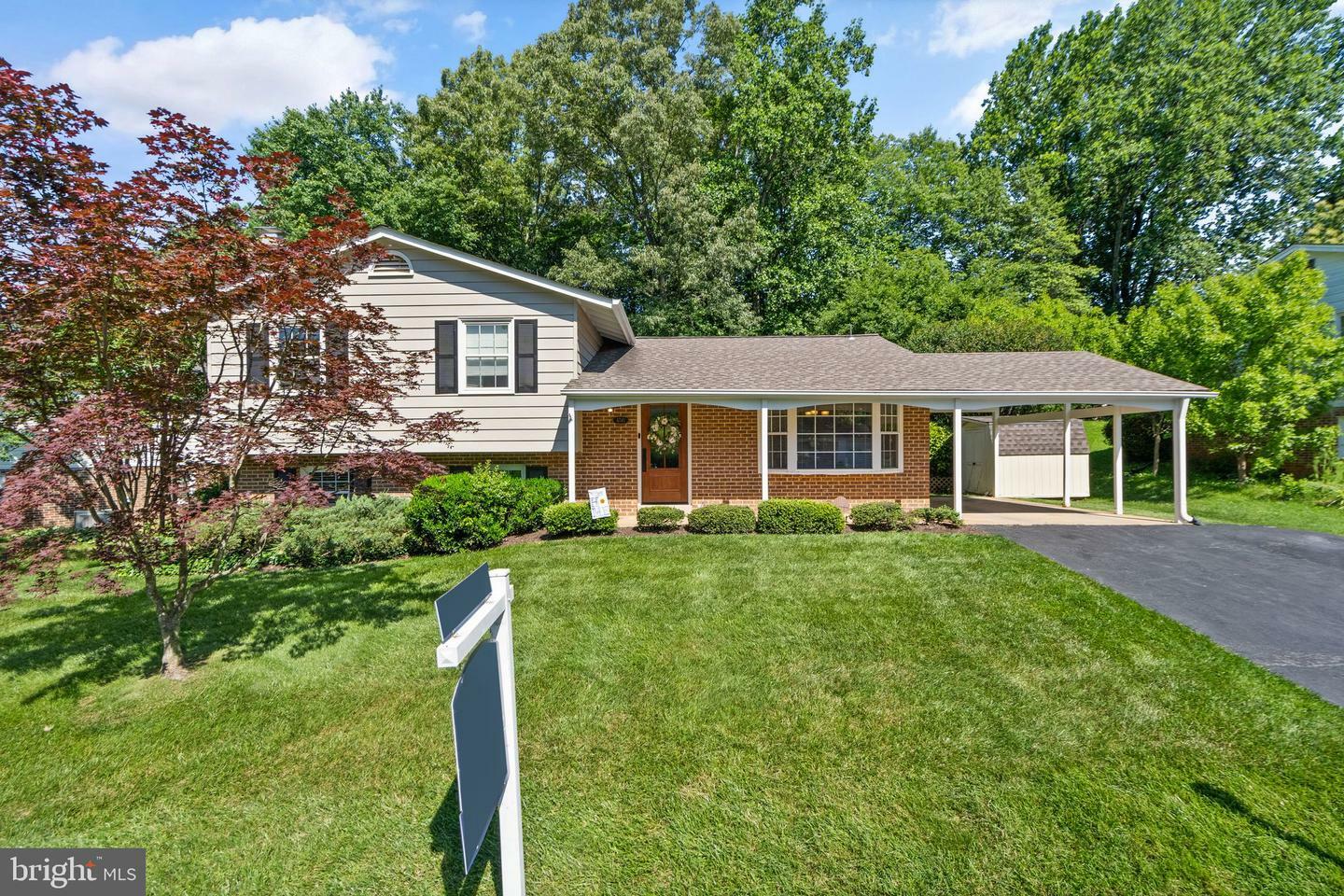 Property Photo:  4741 Carterwood Drive  VA 22032 