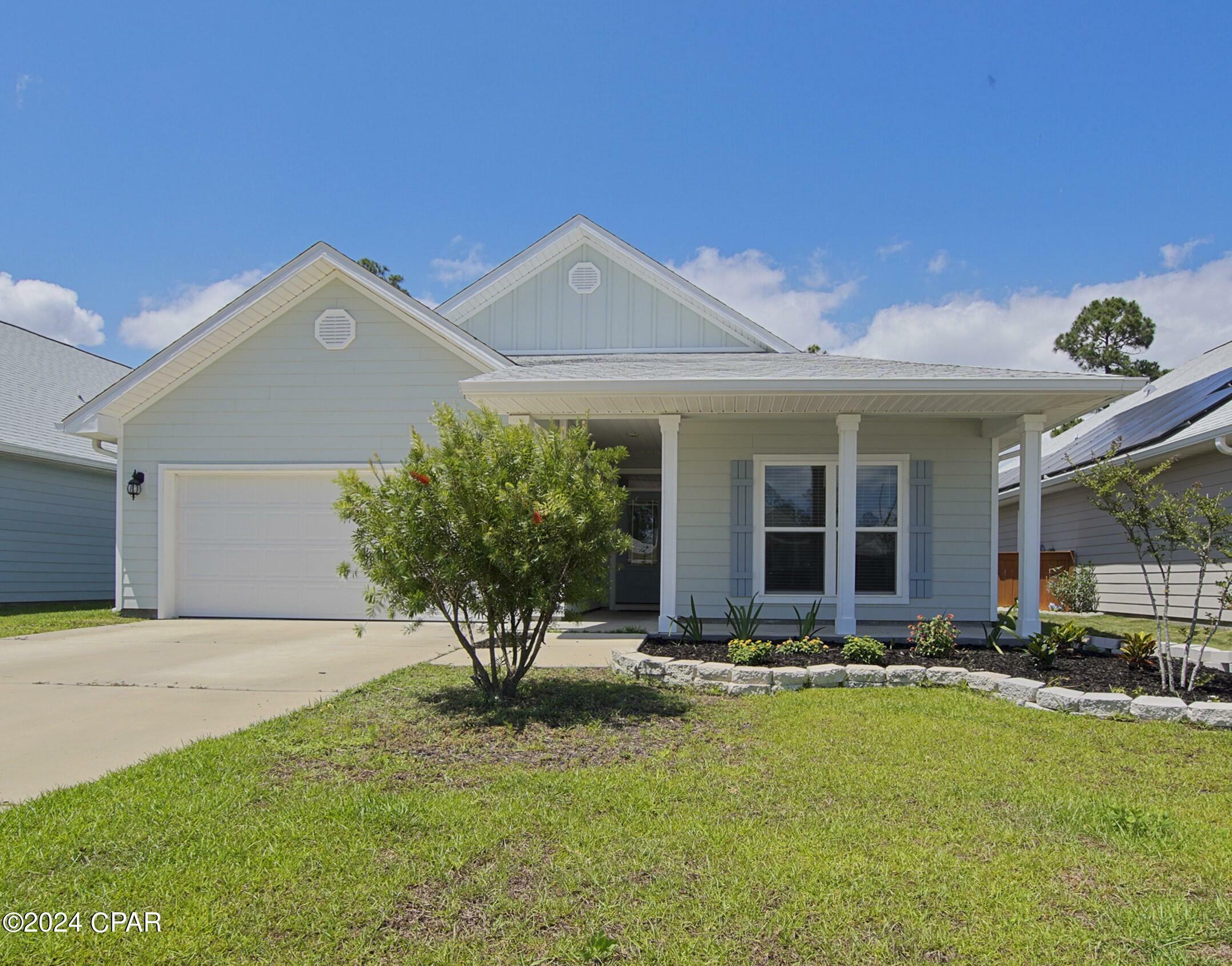 Property Photo:  224 Villa Bay Drive  FL 32407 