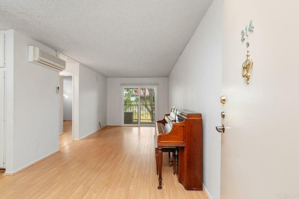 Property Photo: 6350 Genesee 214 CA 92122